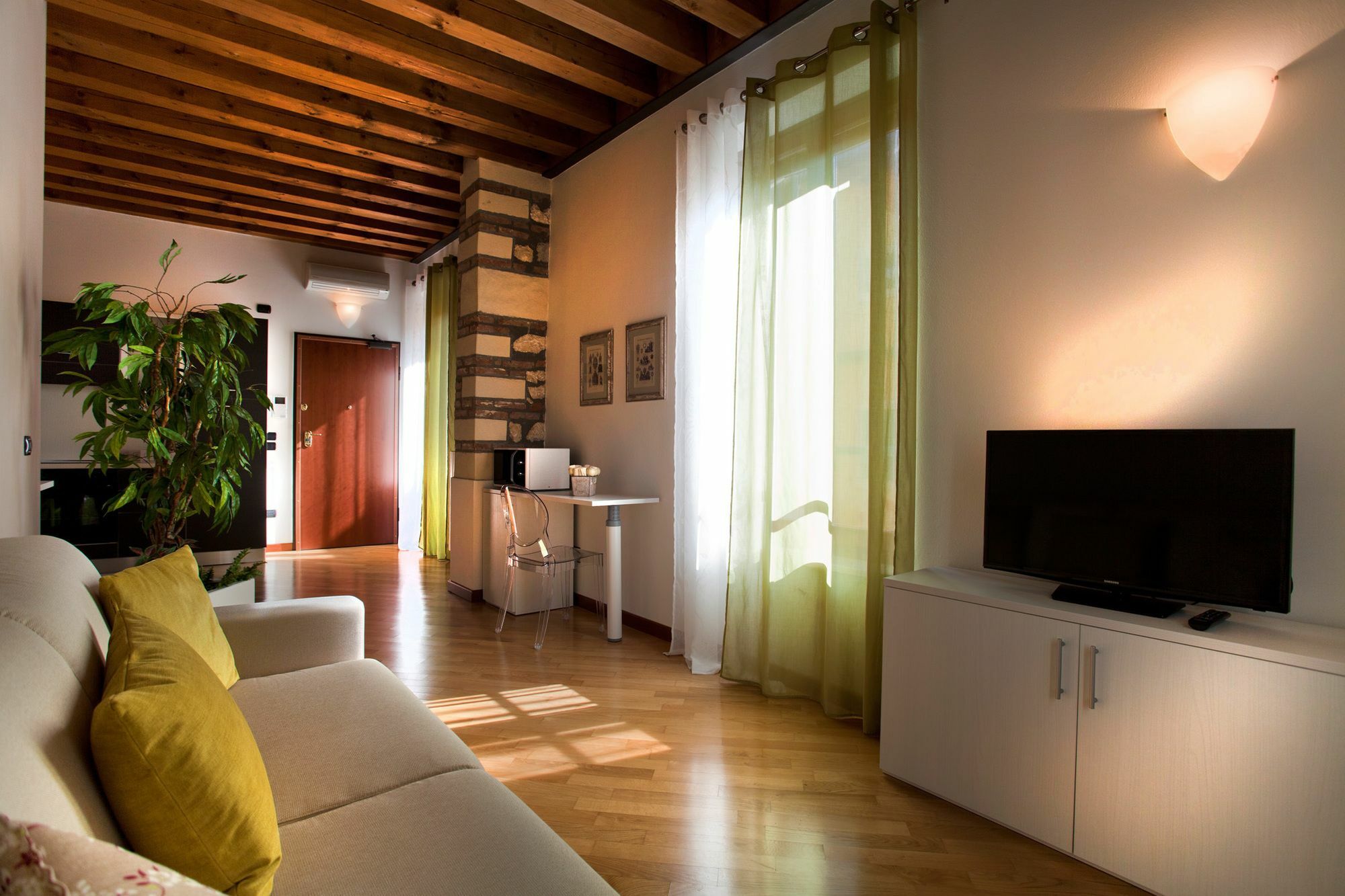Apartamento For Rent Topazio *