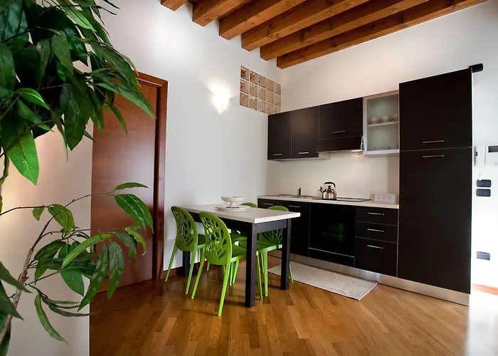 Verona For Rent Topazio