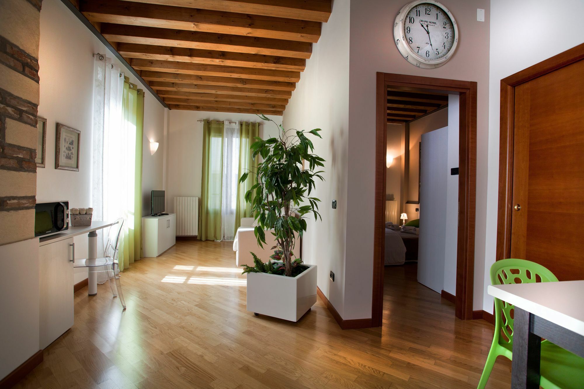 For Rent Topazio