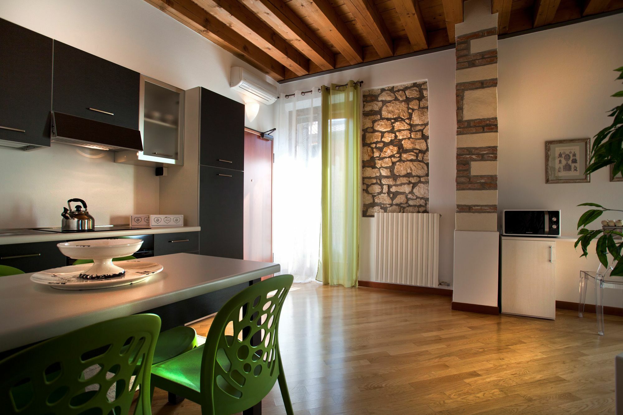 Appartamento For Rent Topazio *