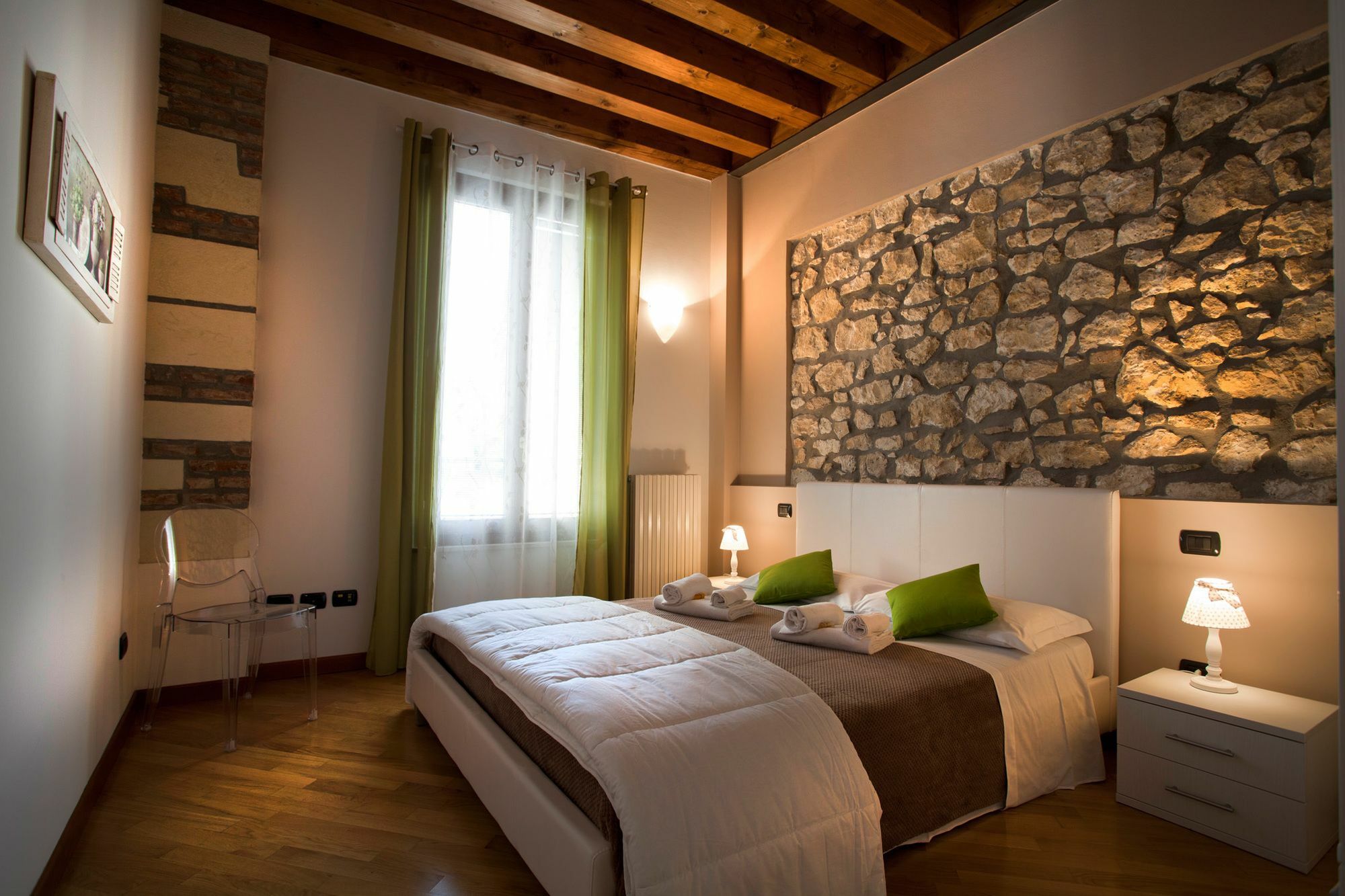 Appartamento For Rent Topazio