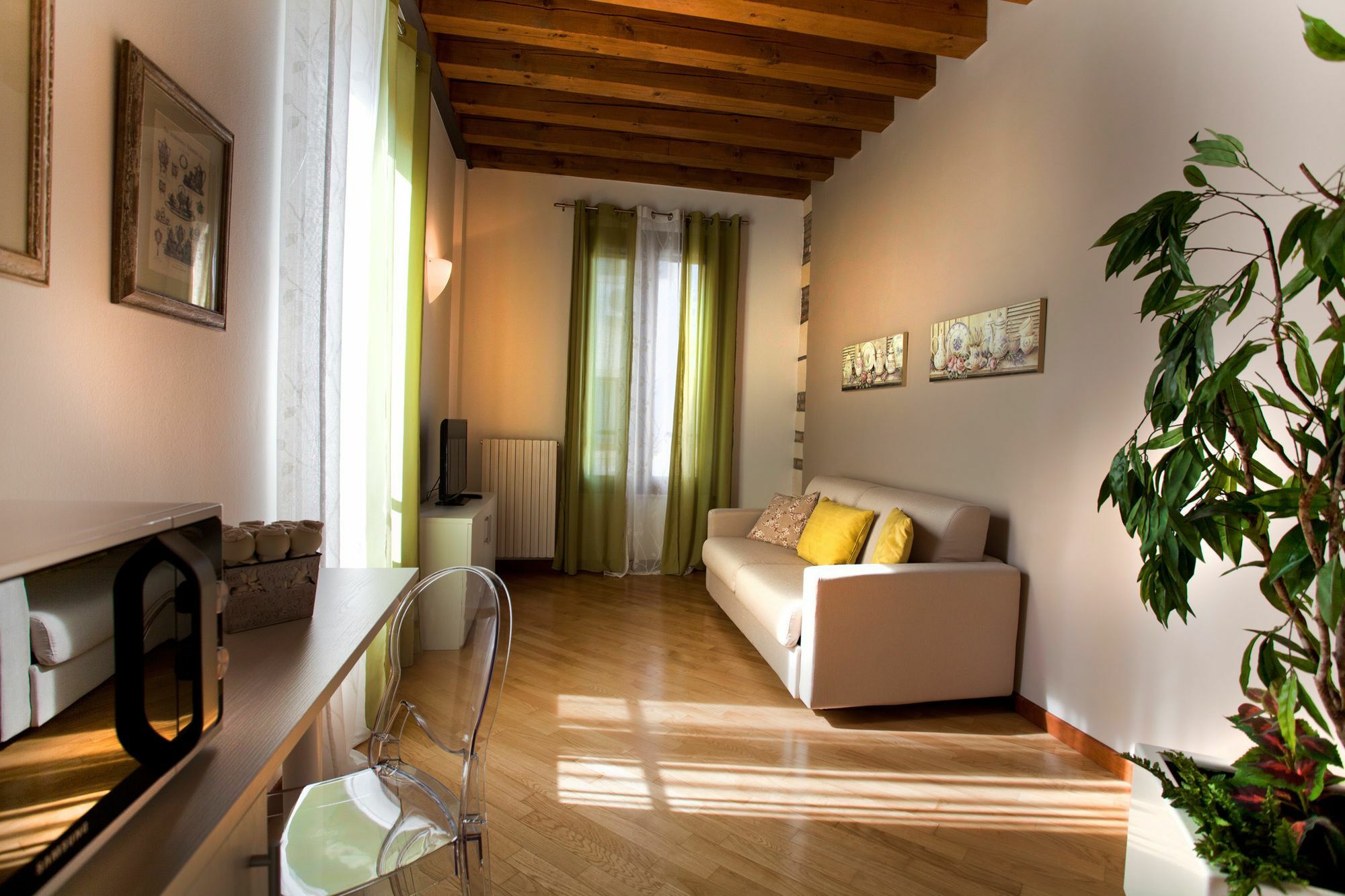 For Rent Topazio * Verona